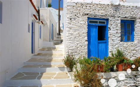 Cyclades Architecture What Makes It So Special Greeka