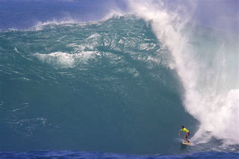 High Surf Hits California Hawaii Shores Earth Changes