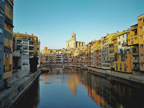 What companies run services between spain and girona, spain? Visions of Girona : Spain | Visions of Travel