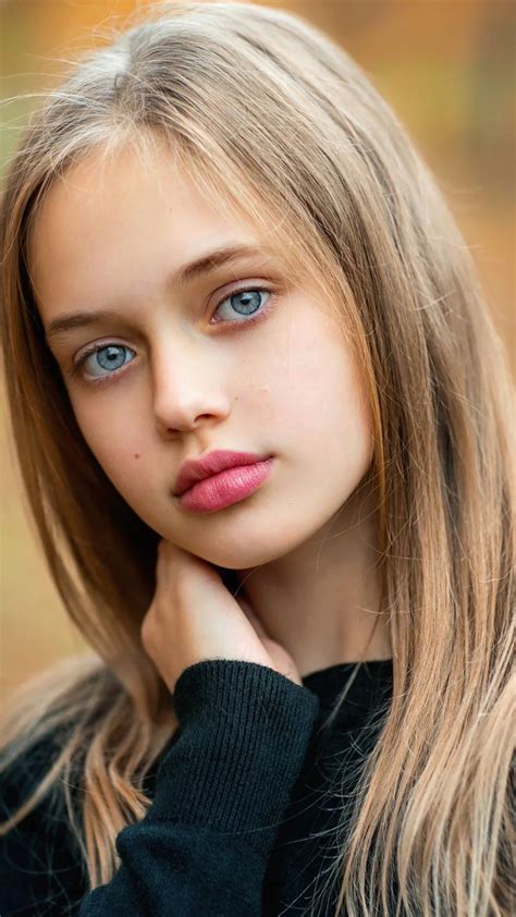 Pin By George Vartanian On Georgekev Most Beautiful Eyes Blonde