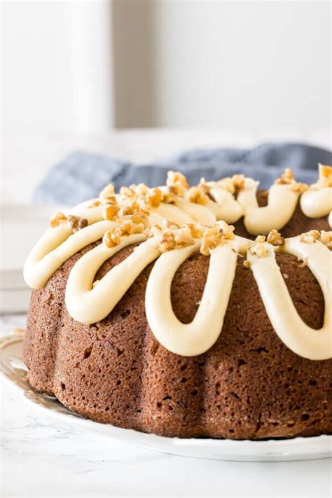 I added thick cream cheese frosting! Banana Bundt Cake | Recipe in 2020 (With images) | Banana bundt, Banana bundt cake, Banana cake ...