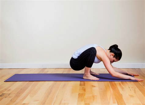 8 Simple Poses To Loosen Those Tight Hips Healthy Food Advice
