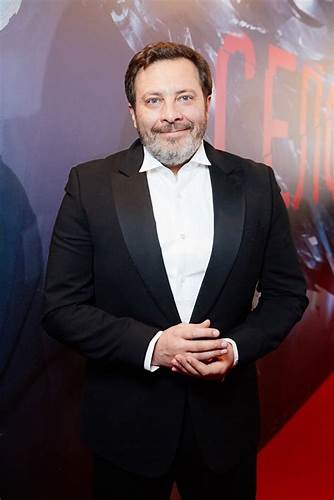 Сергей Минаев фото 8 из 14 в галерее на - 24СМИ Картинка - Сергей Минаев фото 8 из 14 в галерее на - 24СМИ