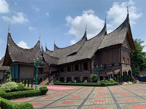 Gambar Arsitektur Vernakular Indonesia Rumah Tradisio