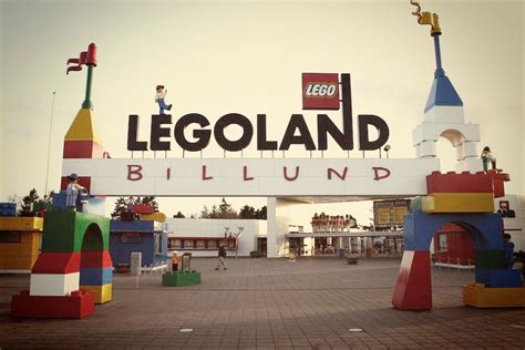 Linaugurazione Di Legoland A Billund Nel 1968 Lega Nerd