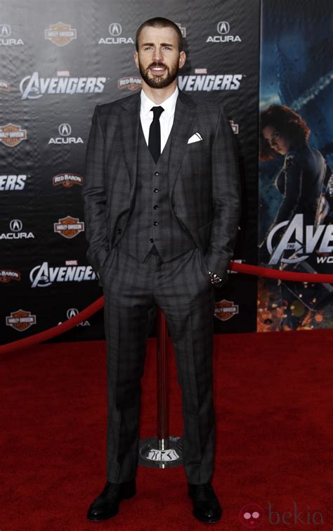 Chris Evans En La Premiere De Los Vengadores En Los Angeles