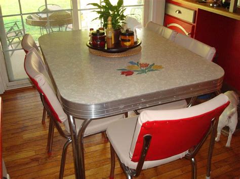 Vtg 40s 50s retro chrome kitchen table dinette 4 chairs classic mid century. Pinterest • The world's catalog of ideas