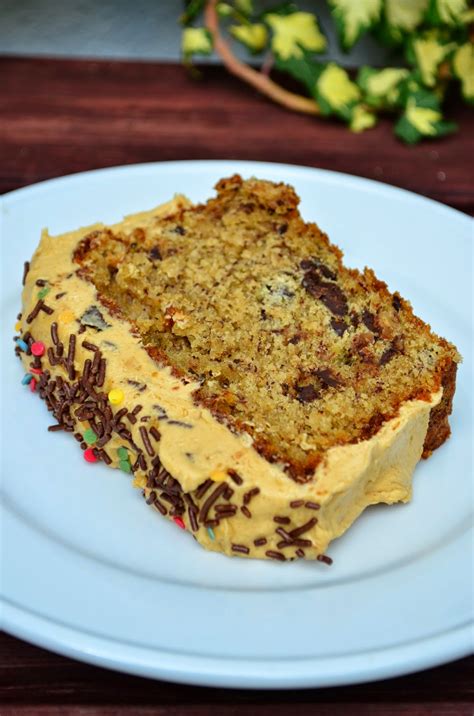 Erdnussbutter und schokolade sind einfach die perfekte kombination. estrellacanela: Erdnussbutter-Schoko-Bananen Kuchen mit ...
