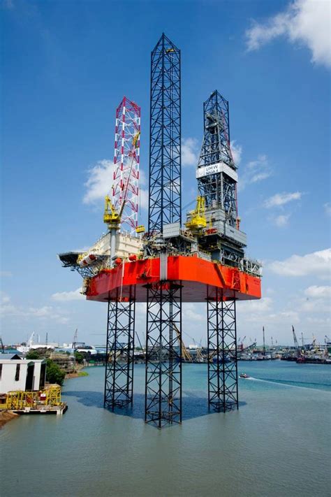 Familiarity with operations and hse(1) requirements of international oil & gas companies. Keppel FELS Deliver Shallow Water Jackup Rig