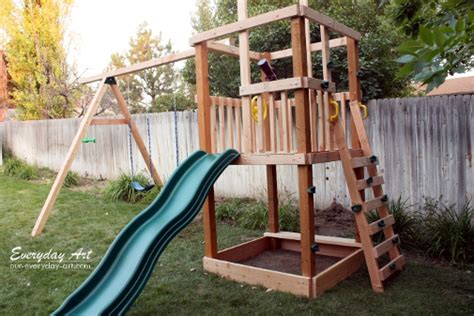 All steps and blueprints are available as downloadable pdf files. Everyday Art: DIY Wooden Swing Set