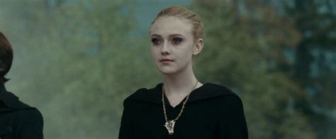 The Twilight Saga Eclipse Hq Screencaps Dakota Fanning Image