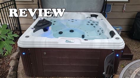 Essential Hot Tubs 67 Jets Syracuse Hot Tub Review 2022 Youtube