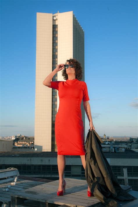 Все 4 плейлиста 323 трека. Sian Evans | Official website