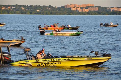 Harbour place apartments is a hud apartment. It's showtime on the Potomac - Major League Fishing
