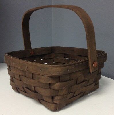 Today i want to show you how you can easily and fairly quickly, even for a person not engaged in beading, to make a basket of heather, which may either be a gift, or to serve as a nice. LONGABERGER 2006 2007 Dark Brown Maple Wood Wicker ...