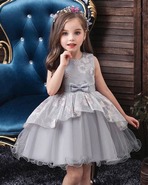 Exlura Palace Style Embroidered Lace Princess Sleeveless Dress Infant Flower Girl Dress
