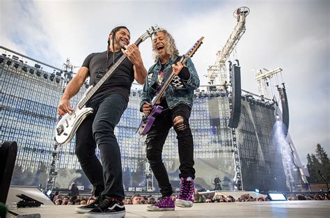 Metallica is an american heavy metal band. METALLICA To Headline Five U.S. Festivals In 2020 ...