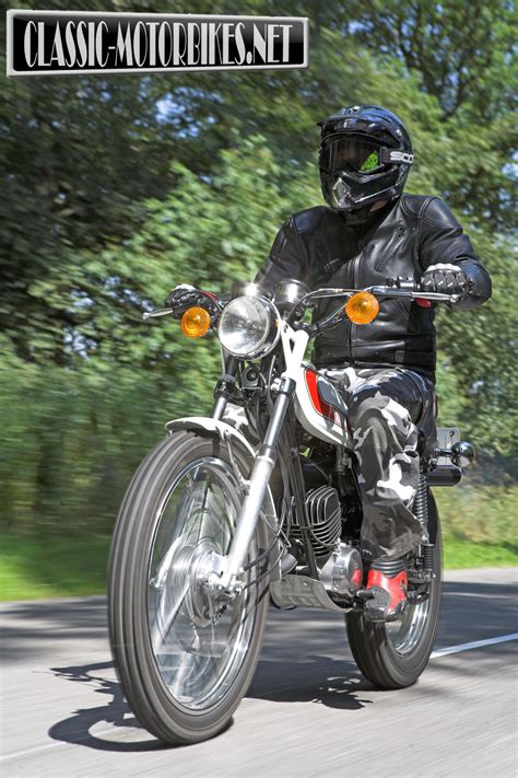 The top speed of the yamaha vx cruiser ho is 65 mph. Yamaha DT175 Road Test | Classic Motorbikes