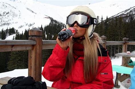Girl Skiing Tumblr Google Search Ski Girl Skiing Outfit Snowboard Girl