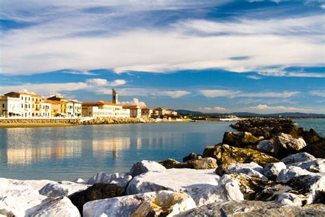 Marina Di Pisa A Beach Town Not Far From Pisa With Images Beach