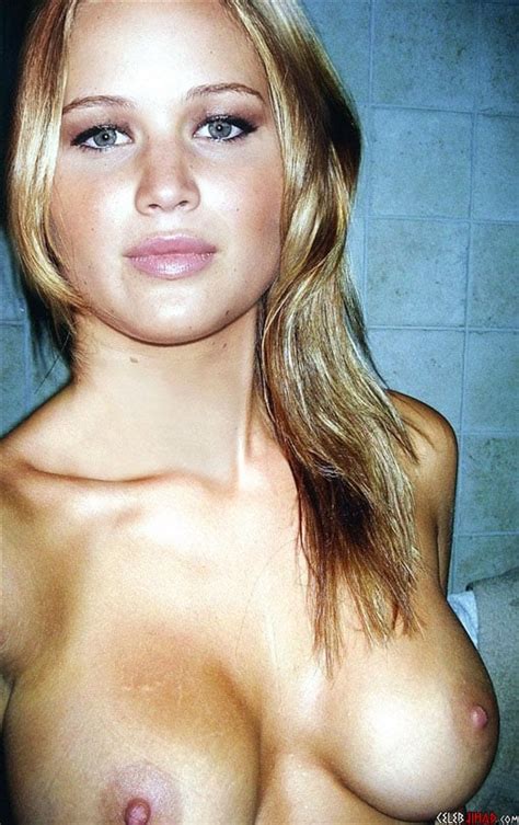 Jennifer Lawrence Topless Selfie Leaked