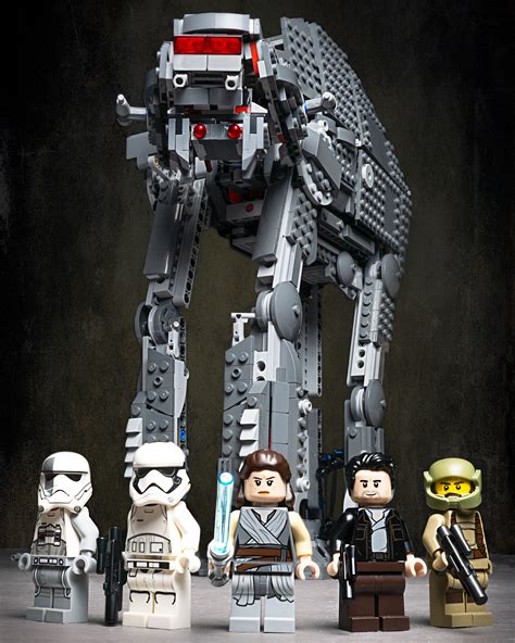 Review Lego First Order Heavy Assault Walker Toy Photographers