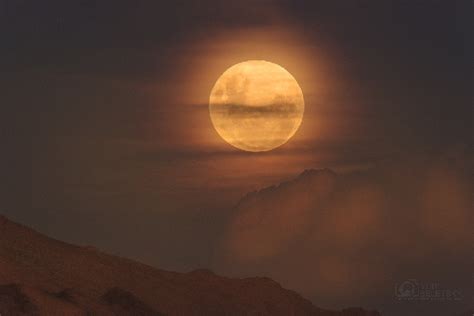 Savesave super moon halo for later. Snow Moon halos surprise residents around the world ...