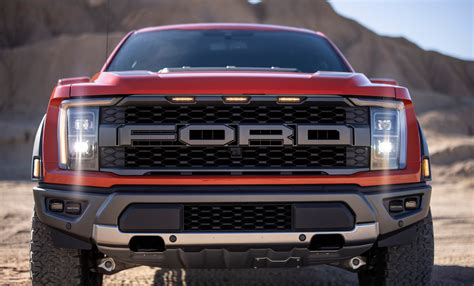 Ford Reveals Refreshed F 150 Raptor Pickup And Teases R Model For 2022