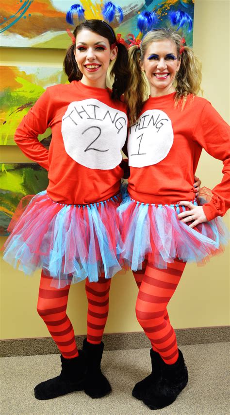 √ Thing 1 Thing 2 Costume Ideas