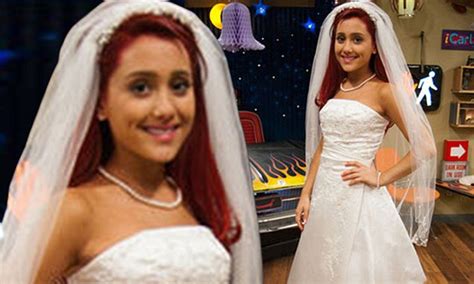 Ariana grande and husband dalton gomez are married. Ariana Grande 'wanted to get married' since she wore a wedding dress | Daily Mail Online