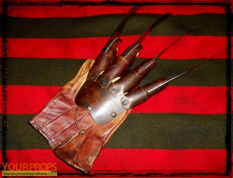 Freddy Vs Jason Freddys Vs Hero B Glove Custmcraft Replica Movie Prop