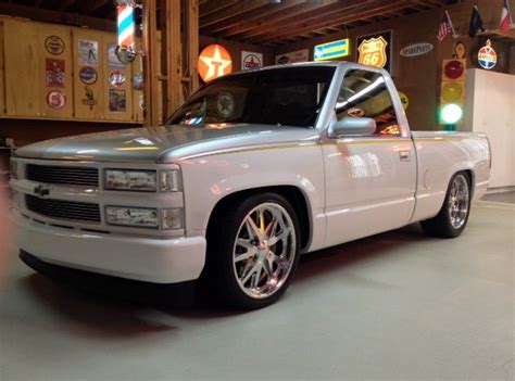 1995 Chevrolet Silverado Pickup | Mecum Houston 2014 | T230