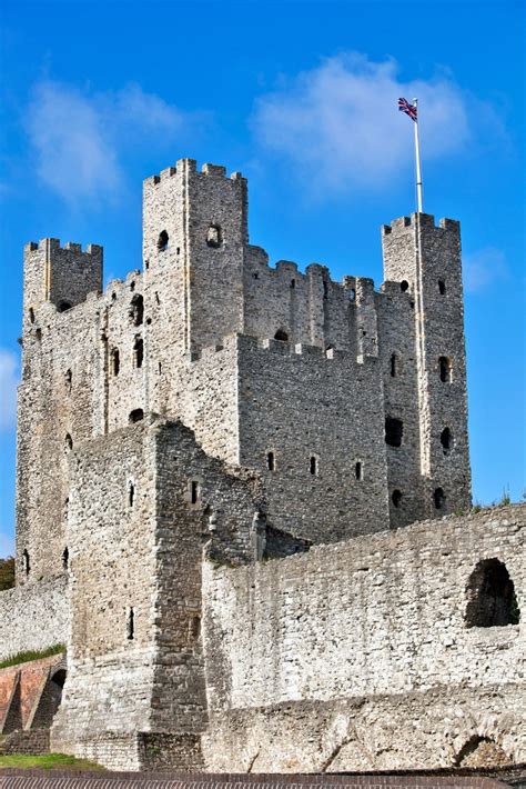 Spotlight: Castles - KIDS DISCOVER