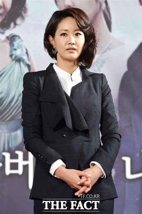 Shin eun kyung (신은경) is a south korean singer, dancer and choreographer. Shin Eun-kyung (신은경) - Picture Gallery @ HanCinema :: The ...