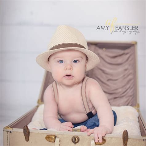 10 Awesome Cute 6 Month Baby Picture Ideas 2019