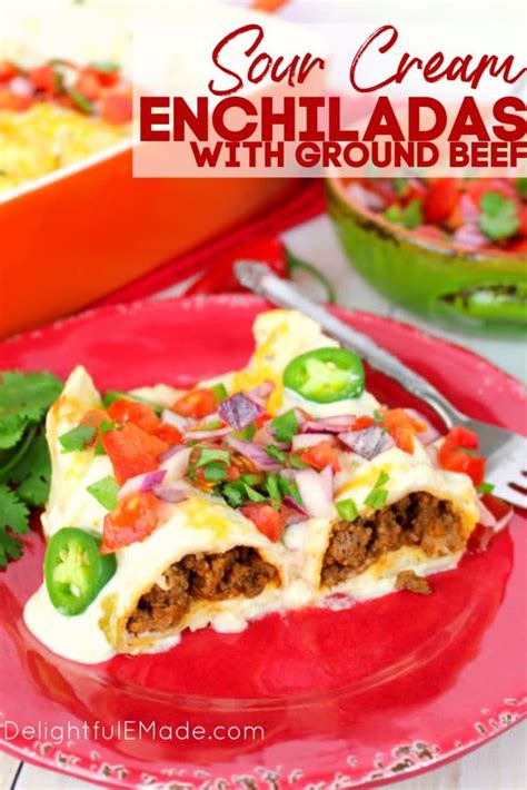 Ground beef, onions and cheese are stuffed in corn tortillas. Sour Cream Enchiladas with Ground Beef | Beef enchilada recipe, Mexican food recipes beef, White ...