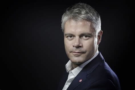 But at the beginning of the week, he decided and took the time to explain it to his relatives before making his decision public, thursday, in the early evening. Laurent Wauquiez, nouveau président des Républicains