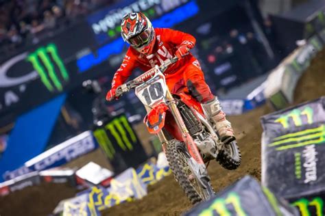 Team honda hrc's jett lawrence ended the dramatic 2021 ama supercross series with a stirring victory in the dave coombs sr. Ken Roczen Justin Brayton and Chase Sexton Named to 2020 ...