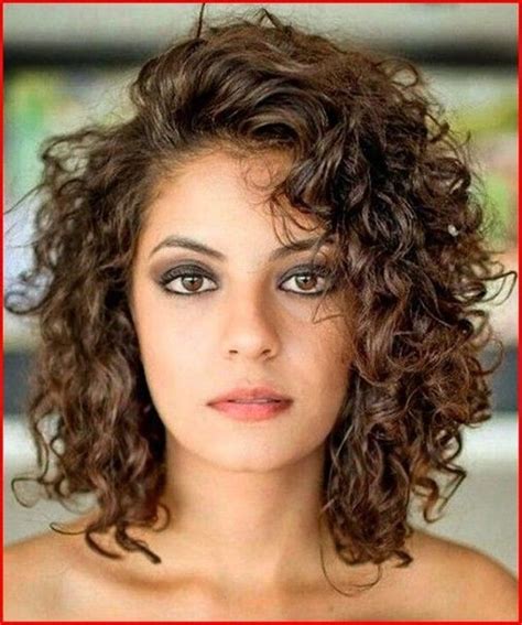 60 Chic Short Curly Hairstyles To Make You Look Cool Page 2 Of 60 Curly Hair Styles