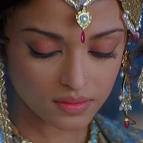 Aishwarya Rai [edit Tribute To Her Beautiful Eyes] R Aishwaryarai