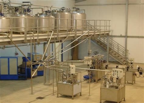 Full Auto Uht Milk Processing Line Dairy Milk Processing Plant Milk