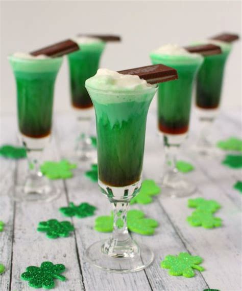 Great St Patrick S Day Cocktail Recipes Green Cocktail Recipes
