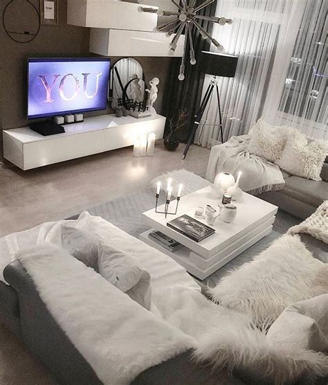 Los juegos de sillones en una sola gran pieza, brindan estilo y calidez, además de delimitar claramente el espacio salas modernas pequeñas. 29+ Ideas Inspiradoras para Decoración de Salas Modernas ...