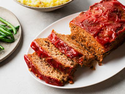 Any kind of grease will work, as long as you grease the loaf pan well. How Long To Bake Meatloaf 325 : Kettle Meatloaf - Bake for ...