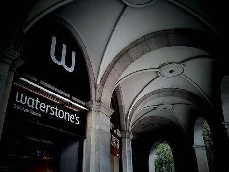 us tourist tweets for help after being locked in waterstones london bookshop for two hours