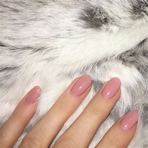 Kylie Jenners Nail Polish And Nail Art Steal Her Style