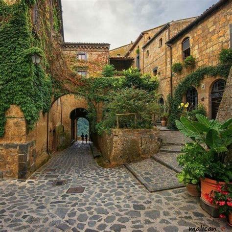 Pitigliano, Tuscany | Italy, Toscana italy, Italian courtyard