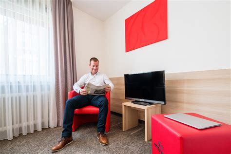 Hotel wanner liegt bei tübinger str. Komfort Doppelzimmer | Hotel Wanner in Böblingen ...