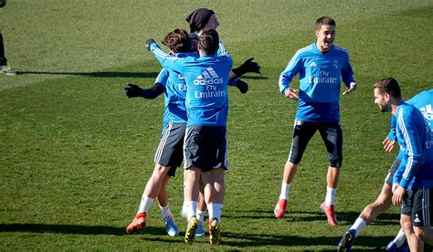 Sein aktueller verein ist real madrid, er spielt dort im sturm. Vor Halbfinal-Clásico: Solaris Startelf-Rätsel - REAL TOTAL