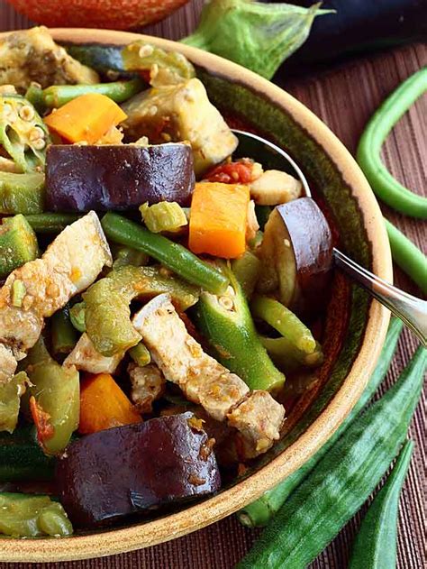 Pinakbet Recipe | Foxy Folksy Pinoy Recipes